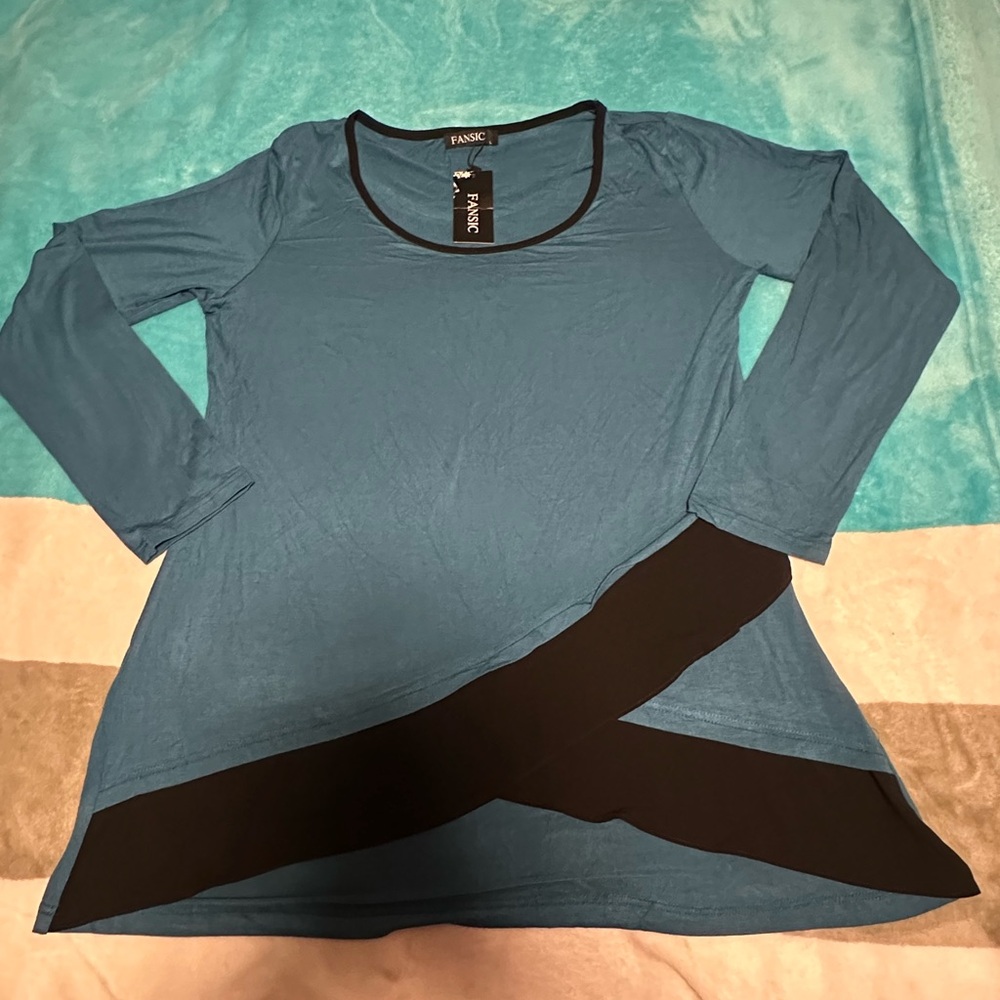 Fansic Women's Blue and Black Top